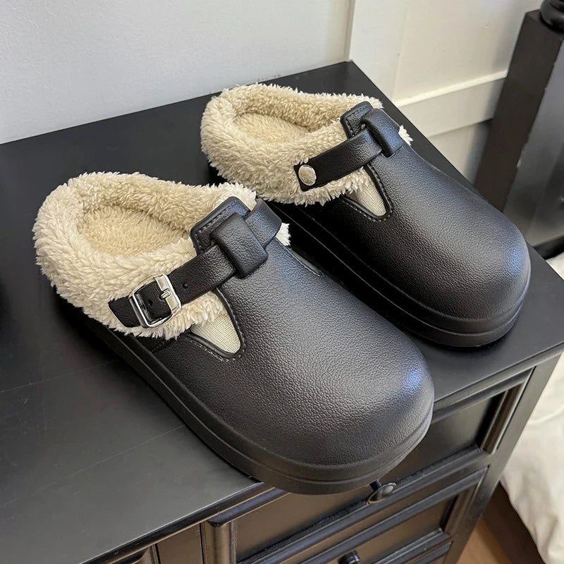 Pluche clog Smilla – Knus warm & licht